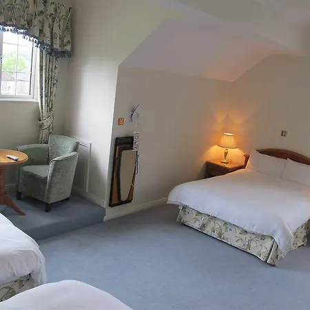 Old Weir 4* Килларни