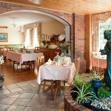 Old Weir 4* Килларни