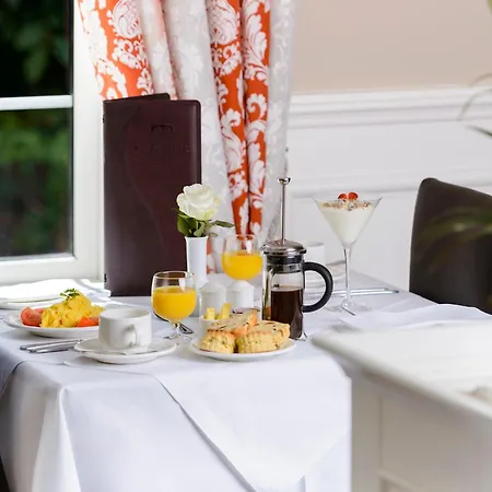 Old Weir 4* Килларни