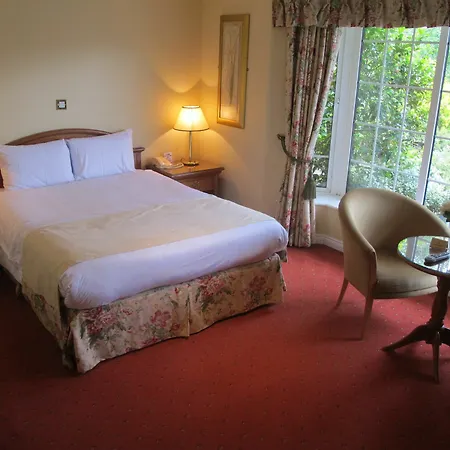 Old Weir 4* Килларни